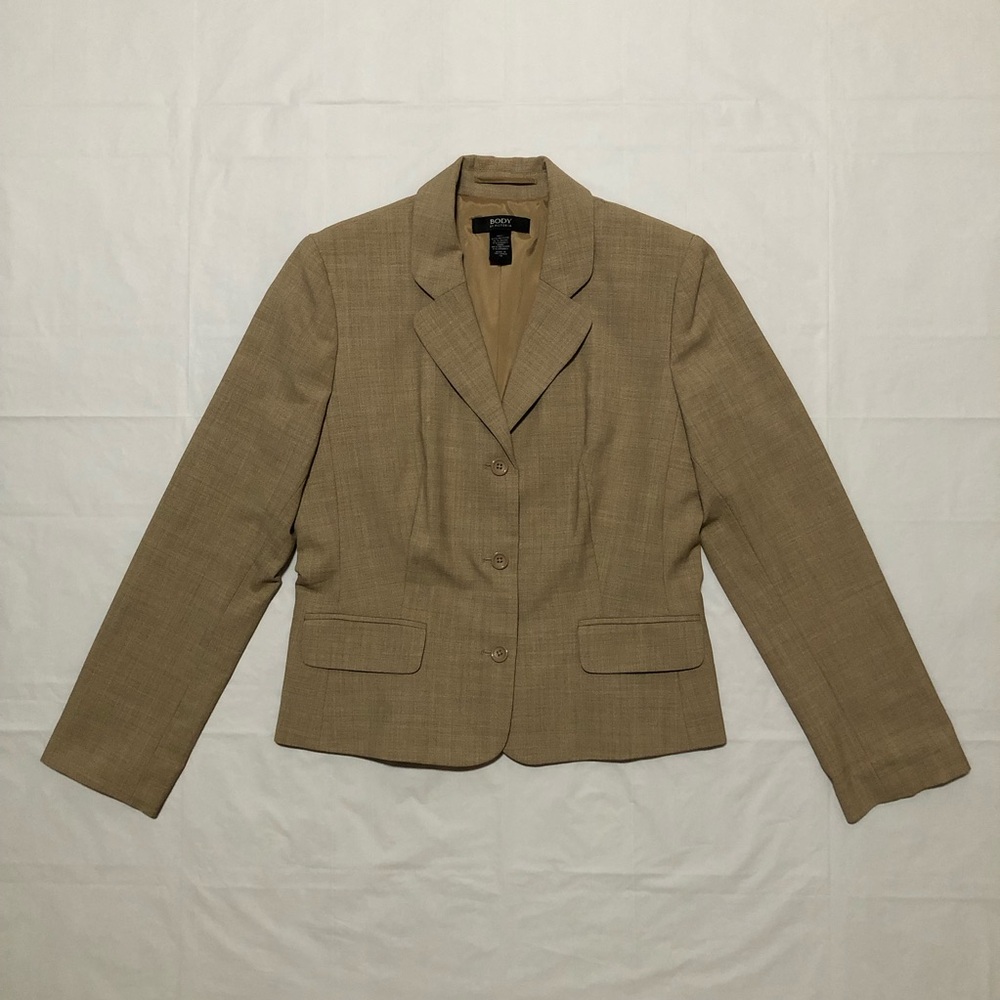 Body by Victoria Women’s Long Sleeve Three-Button Closure Blazer Beige Jacket 12